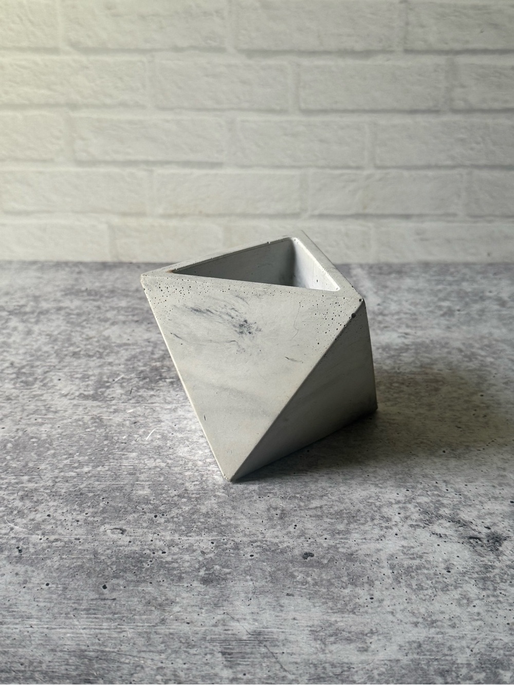 Made by Kippen Small Concrete Geometric Planter